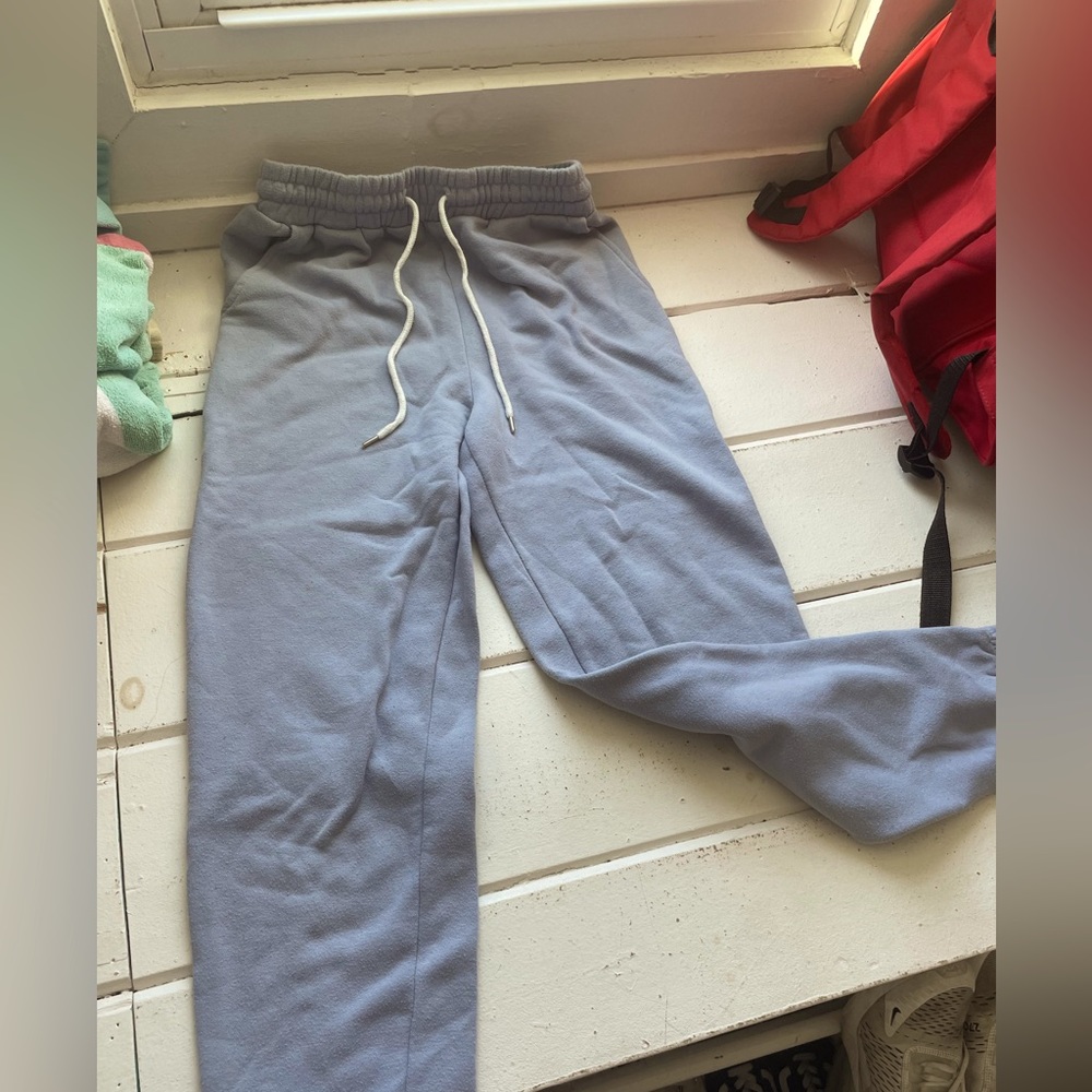 Forever 21 blue sweatpants